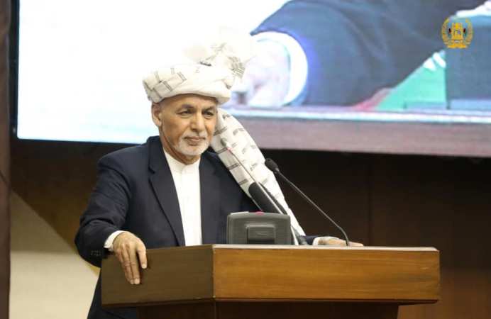 غني: سیاسي قدرت به یوازې د انتخاباتو له لارې انتقالیږي