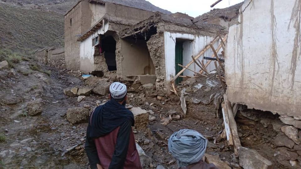 د طبیعي پېښو له کبله ۷۰۰ کسان وژل شوي