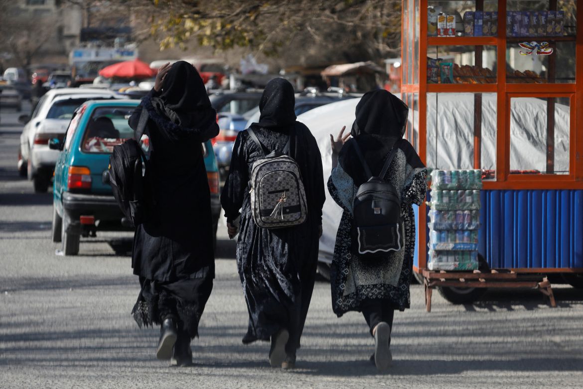 اوچا: زده‌کړو ته د افغان نجونو لاس‌رسی مهم دی